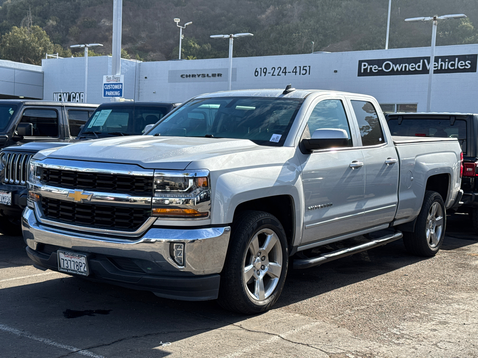 2018 Chevrolet Silverado 1500 LT 2