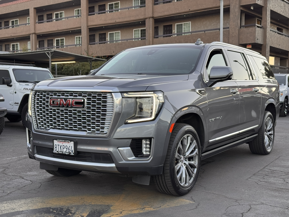 2021 GMC Yukon XL Denali 4