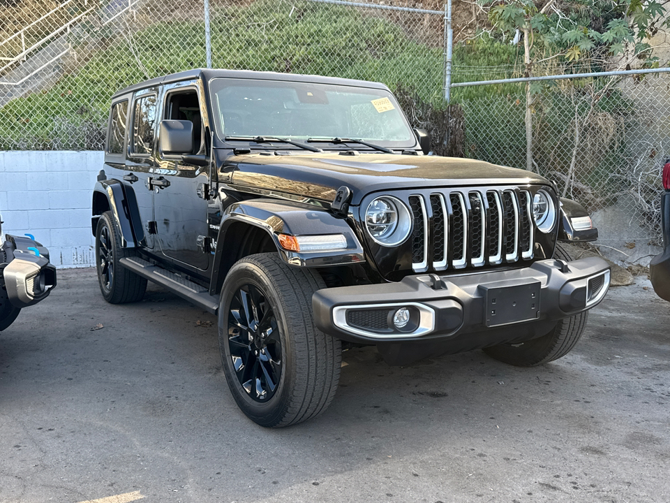 2021 Jeep Wrangler Unlimited Sahara 4xe 14