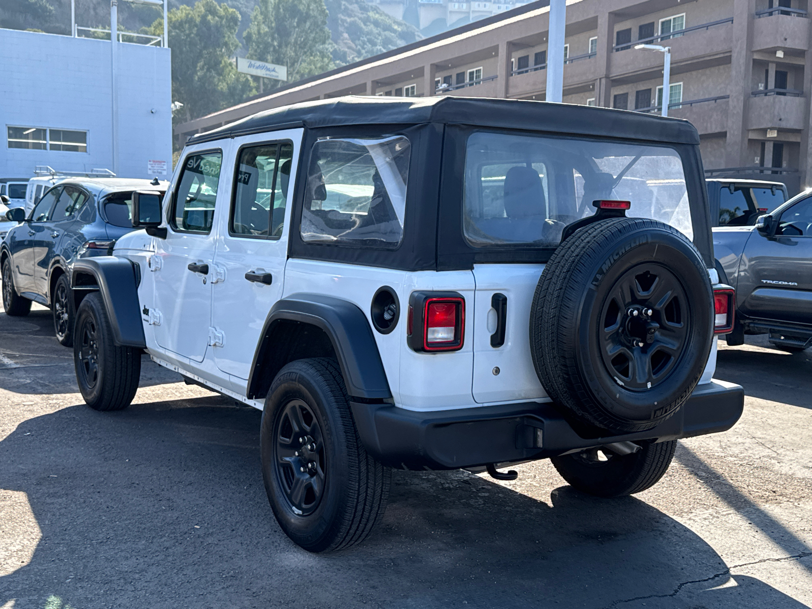 2023 Jeep Wrangler Sport 9