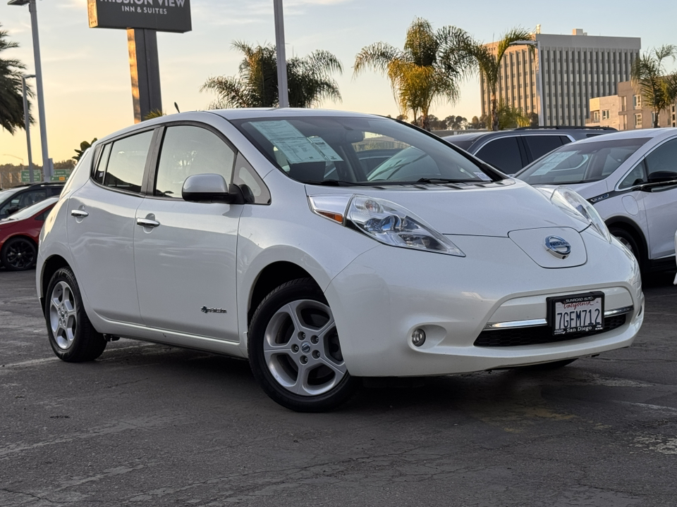 2014 Nissan Leaf SV 2