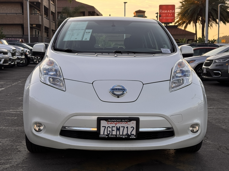 2014 Nissan Leaf SV 5