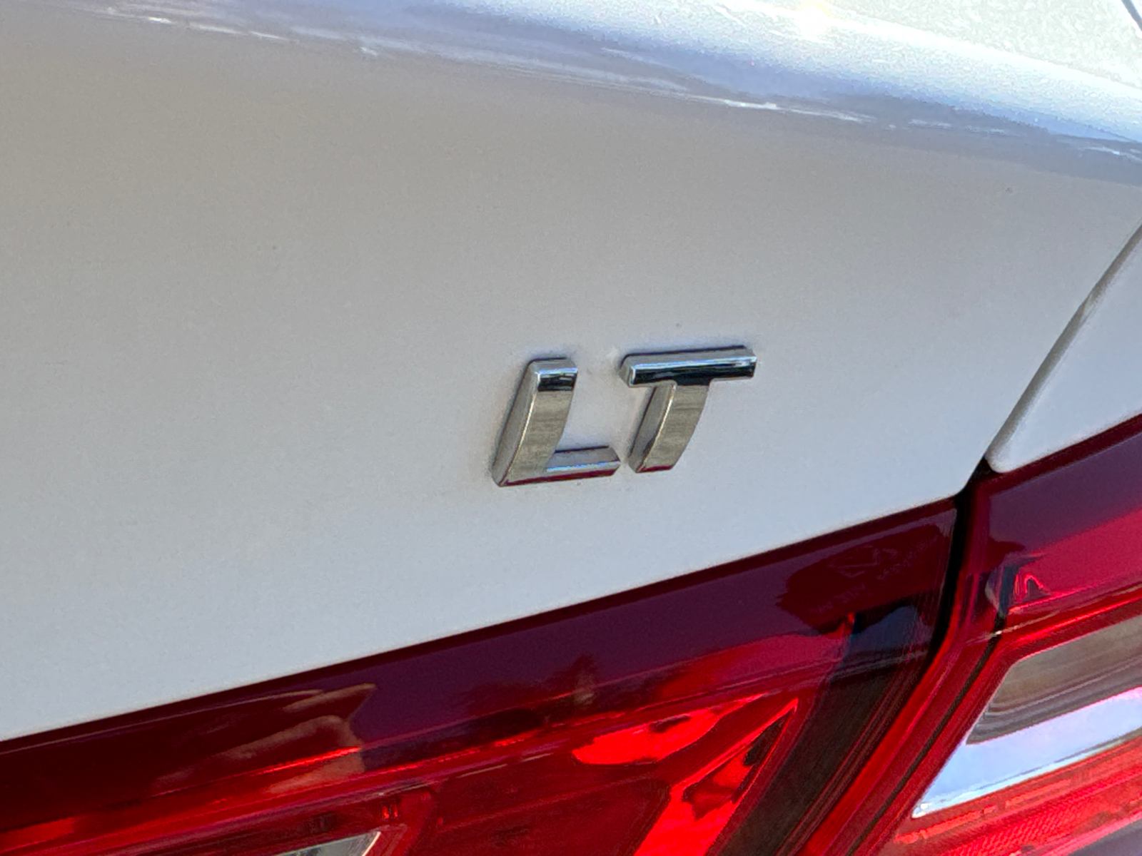 2023 Chevrolet Malibu LT 12