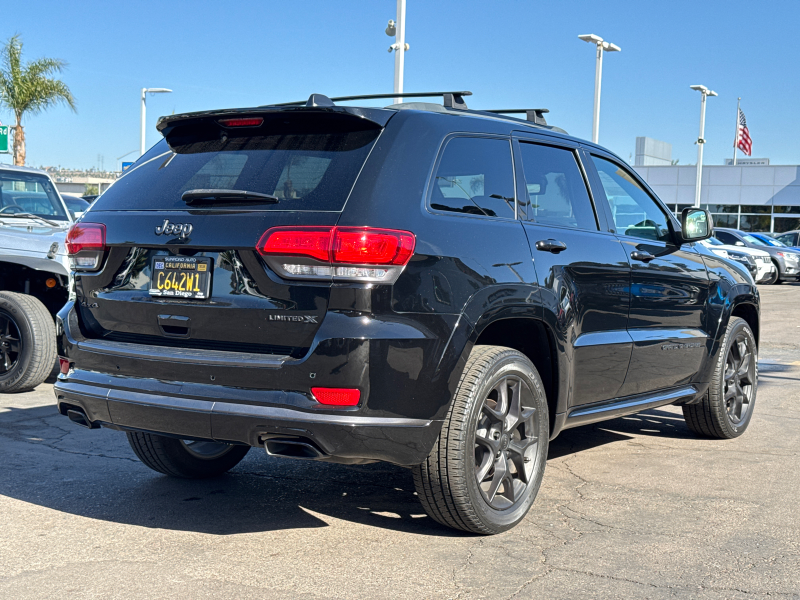 2020 Jeep Grand Cherokee Limited X 8