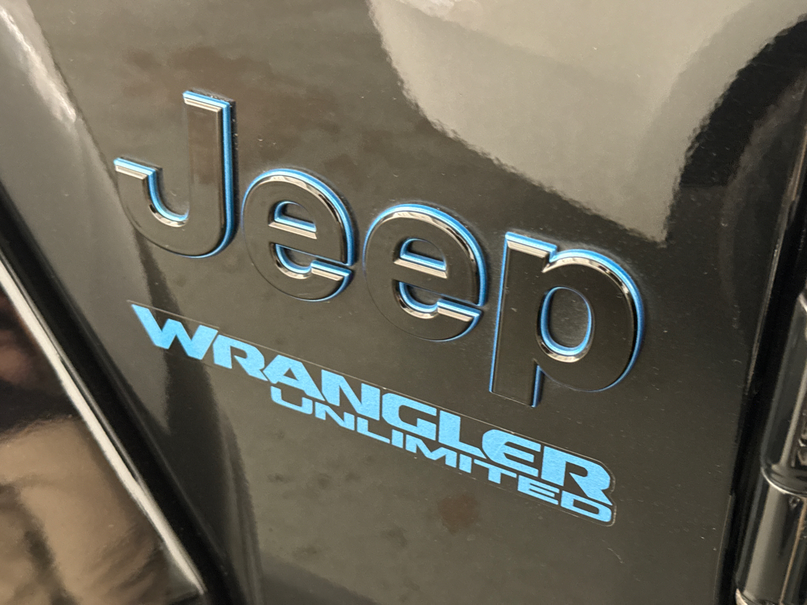 2021 Jeep Wrangler Unlimited Sahara 4xe 8