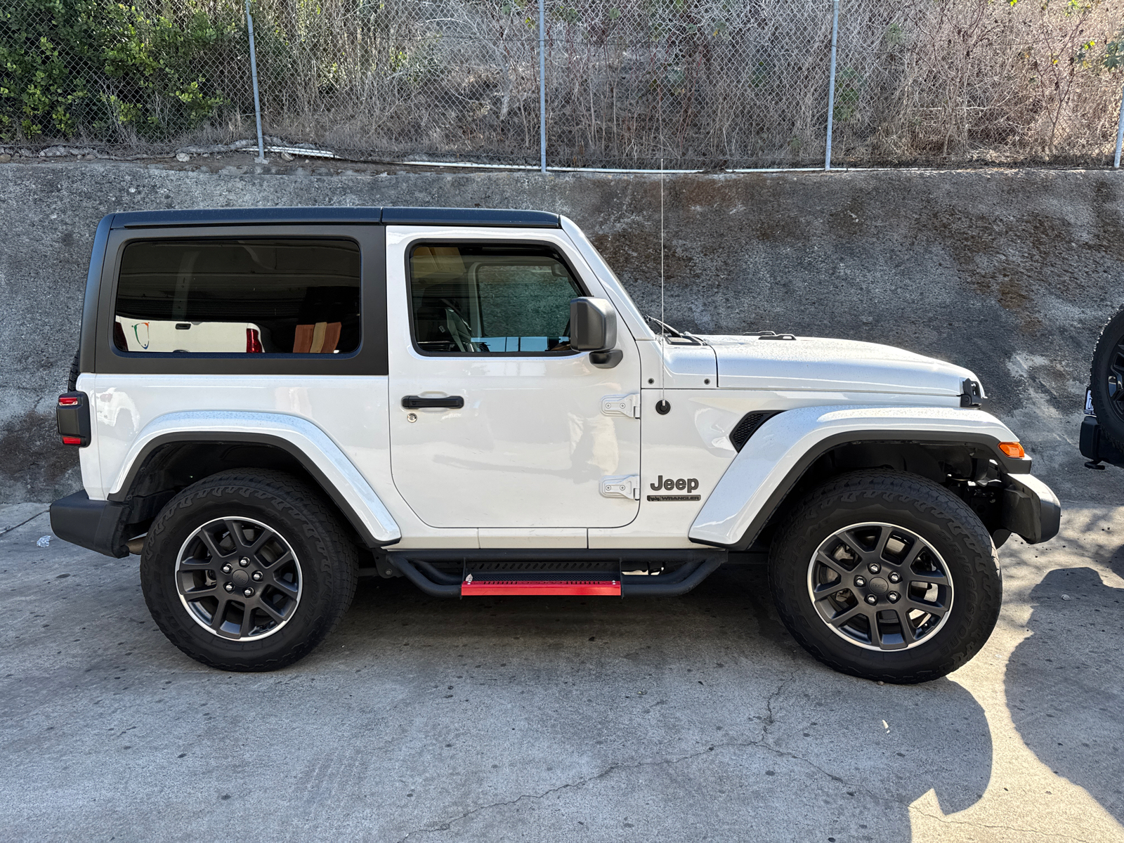 2021 Jeep Wrangler 80th Edition 3