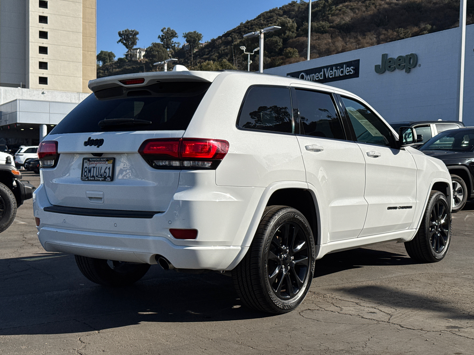 2019 Jeep Grand Cherokee Altitude 8