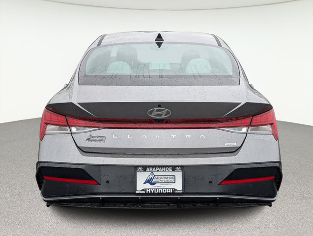 2024 Hyundai Elantra Hybrid Limited 6