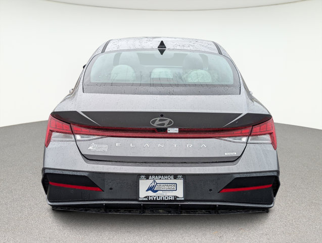 2024 Hyundai Elantra Hybrid Limited 6