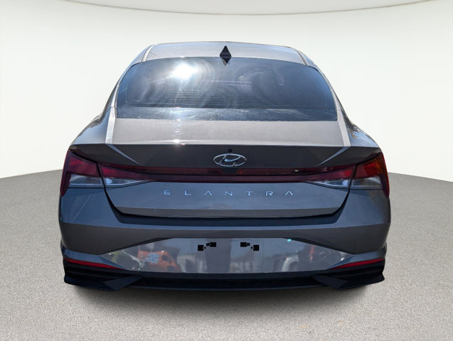 2022 Hyundai Elantra SE 6