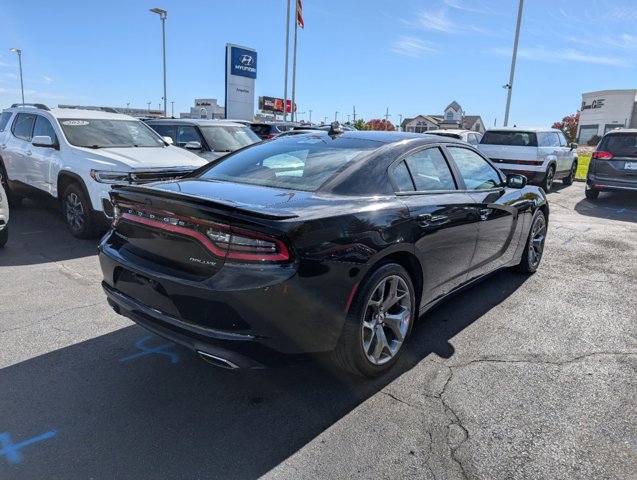 2017 Dodge Charger SXT 6