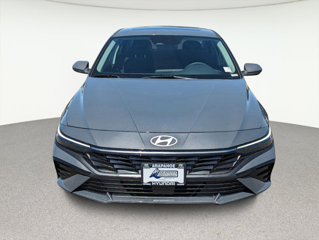 2024 Hyundai Elantra SEL 2