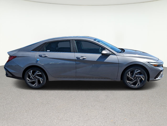 2024 Hyundai Elantra Hybrid Limited 4