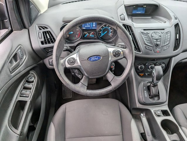 2015 Ford Escape S 19