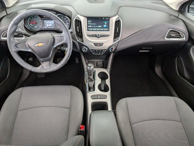 2018 Chevrolet Cruze LS 21