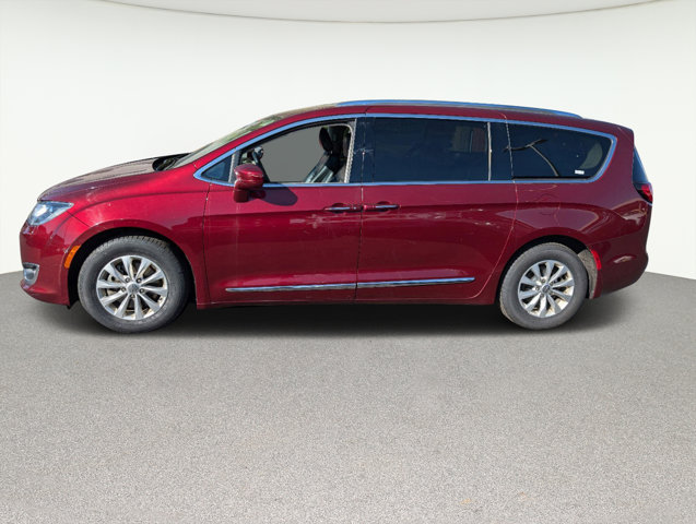 2018 Chrysler Pacifica Touring L 8