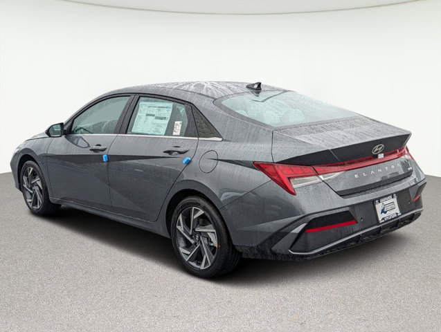 2024 Hyundai Elantra Hybrid Limited 7