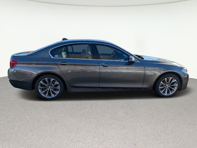 2014 BMW 5 Series 528i xDrive 4