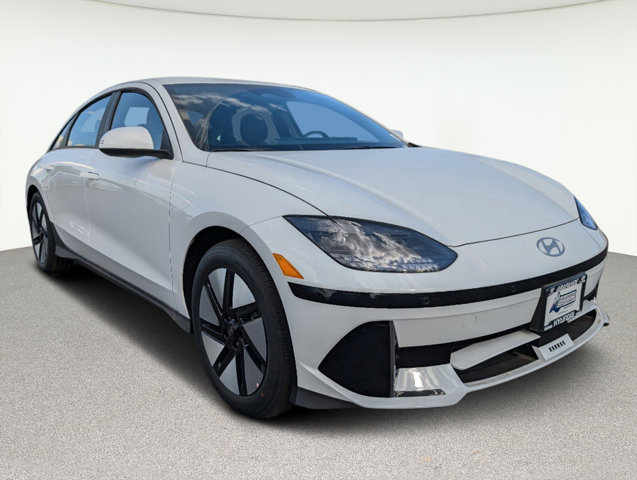 2024 Hyundai IONIQ 6 SE 8