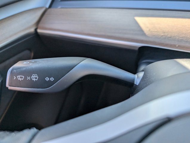 2021 Tesla Model 3 Standard Range Plus 29