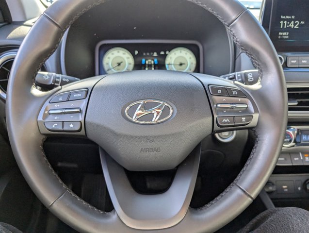 2023 Hyundai Kona Limited 27