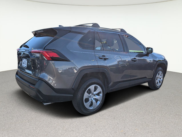 2021 Toyota RAV4 LE 5