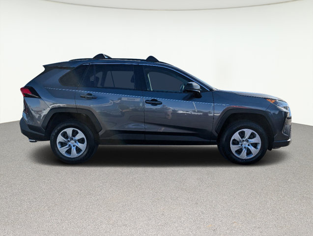 2021 Toyota RAV4 LE 6