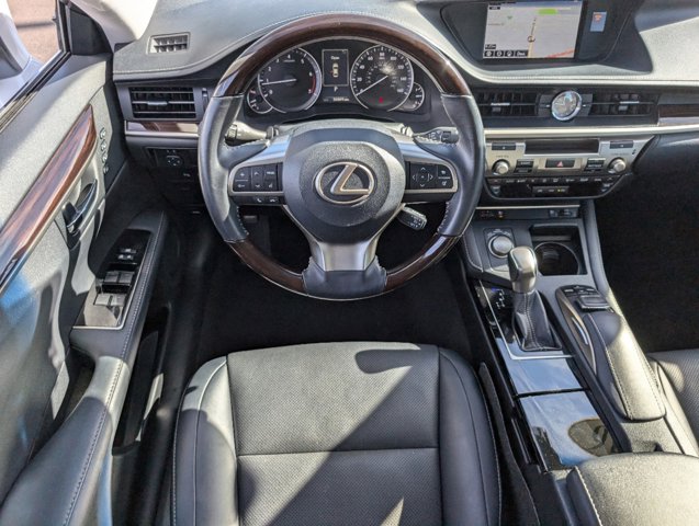 2016 Lexus ES 350 350 23