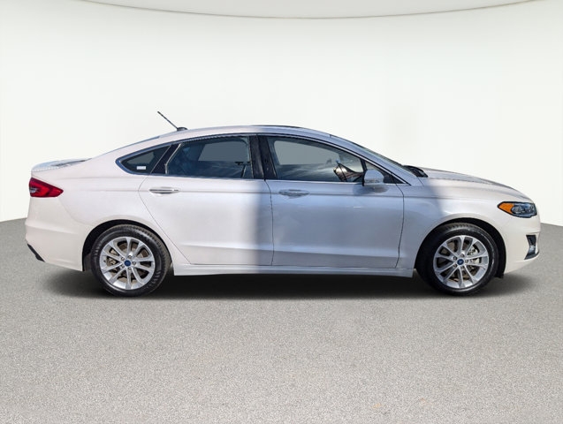 2020 Ford Fusion Plug-In Hybrid Titanium 8