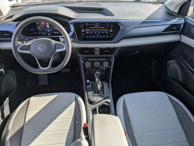 2023 Volkswagen Taos SE 23