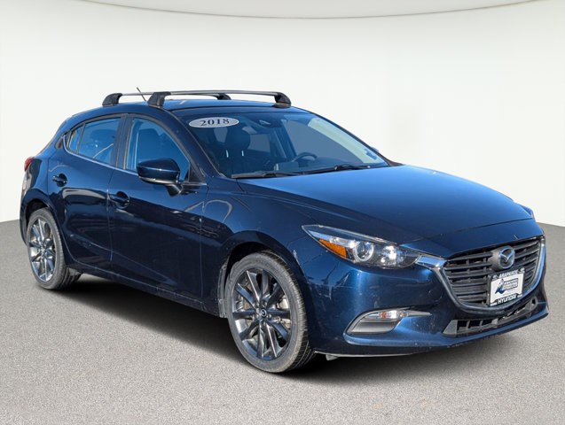 2018 Mazda Mazda3 5-Door Touring 3