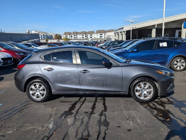 2016 Mazda Mazda3 i Sport 4