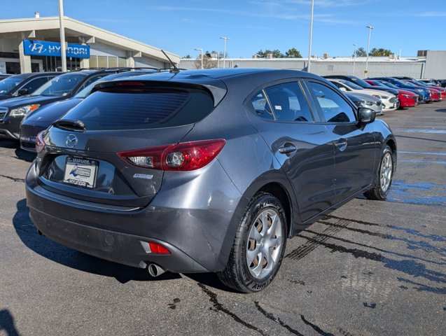 2016 Mazda Mazda3 i Sport 5