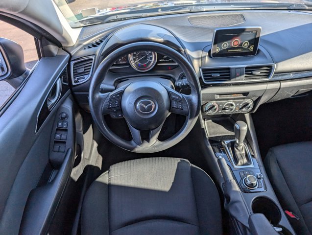 2016 Mazda Mazda3 i Sport 19