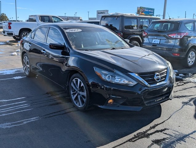 2017 Nissan Altima 2.5 SR 3