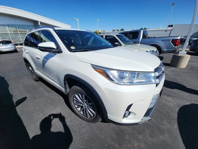 2018 Toyota Highlander XLE 3