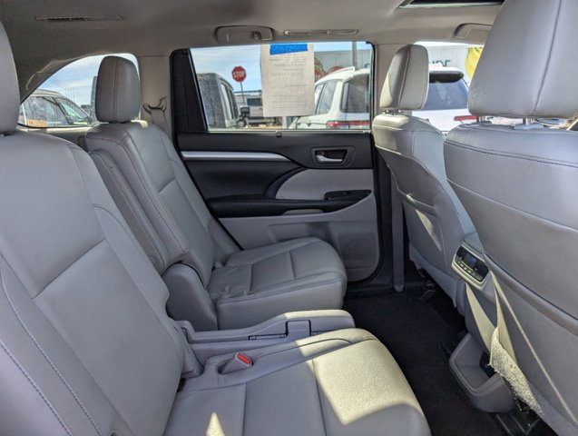 2018 Toyota Highlander XLE 20