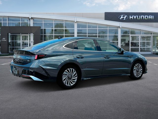 2025 Hyundai Sonata Hybrid Limited 8