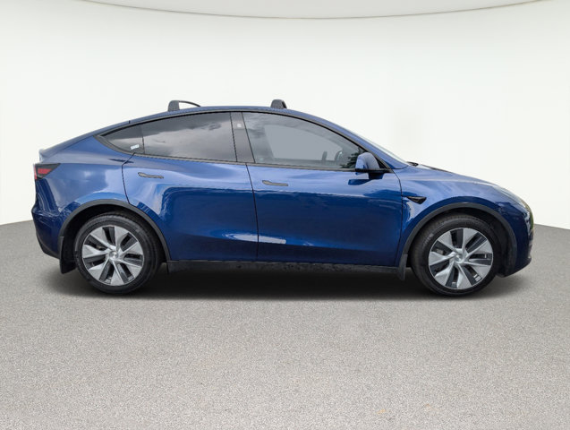 2023 Tesla Model Y Long Range 4