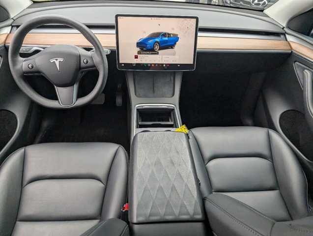 2023 Tesla Model Y Long Range 23