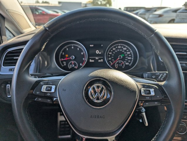 2019 Volkswagen Golf Alltrack S 27