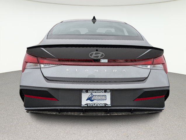 2025 Hyundai Elantra SEL Sport 5