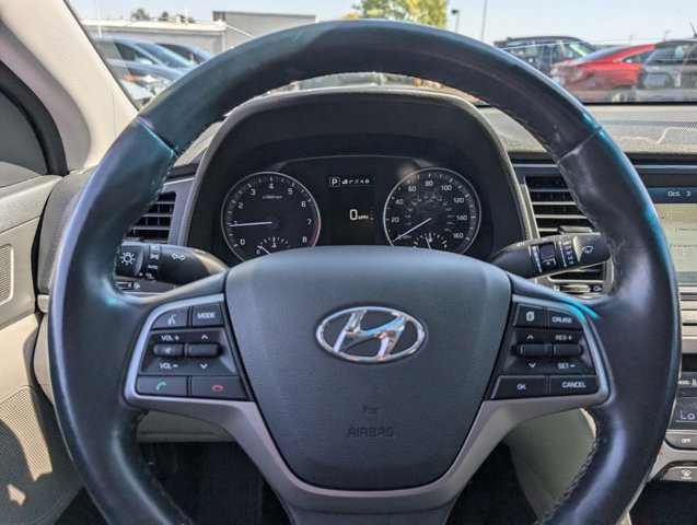 2017 Hyundai Elantra Limited 27