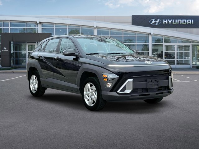 2025 Hyundai Kona SE 10