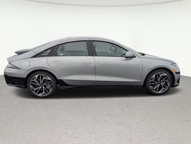 2025 Hyundai IONIQ 6 SEL 4