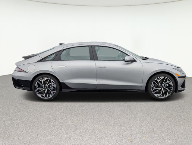 2025 Hyundai IONIQ 6 SEL 4