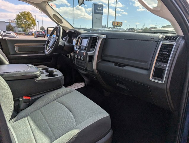 2022 Ram 1500 Classic SLT 21