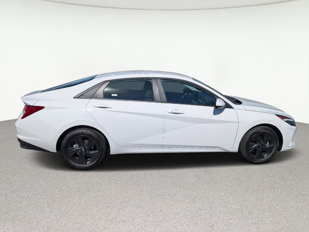 2023 Hyundai Elantra Hybrid Blue 4