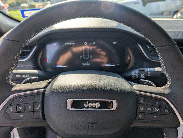 2023 Jeep Grand Cherokee L Altitude 27