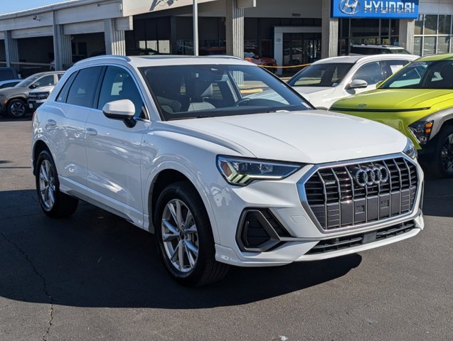 2024 Audi Q3 S line Premium 3